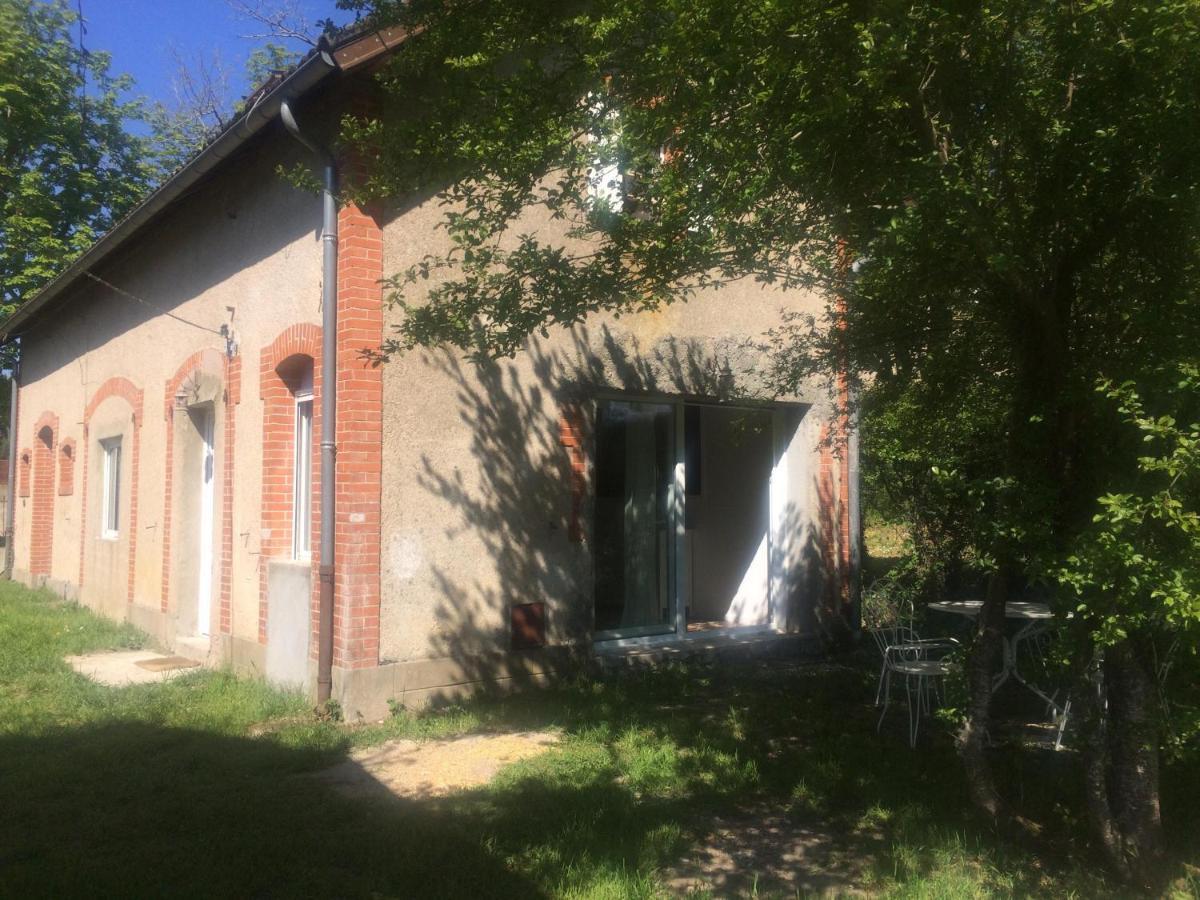 Maison De Vacances Cronat - Au Bord De L'Eurovelo 6 Экстерьер фото